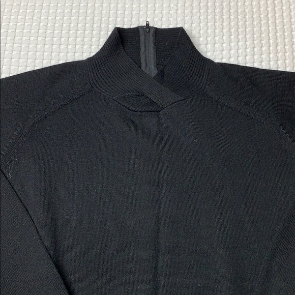 Black sweater - Picture 2 of 13